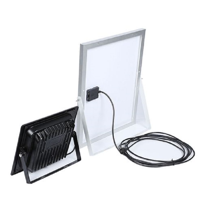 Solární reflektor 200W s dálkovým ovladačem