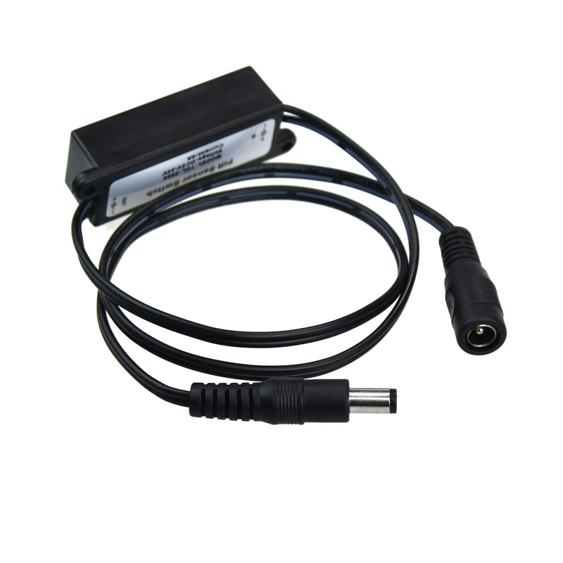 Miniaturní pohybový PIR spínač pro LED pásky. 