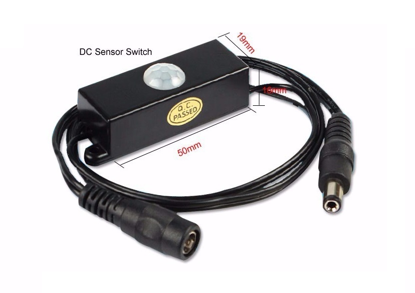 Miniaturní pohybový PIR spínač pro LED pásky. 