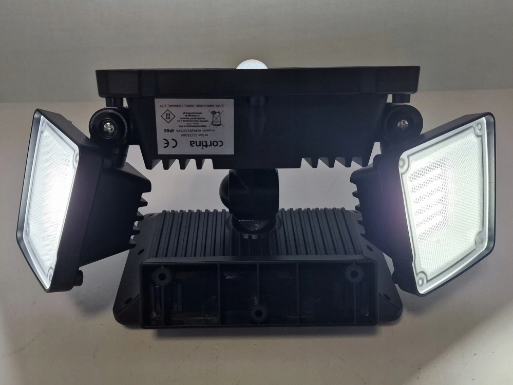 Solární osvětlení K218 s PIR čidlem pohybu 218 LED