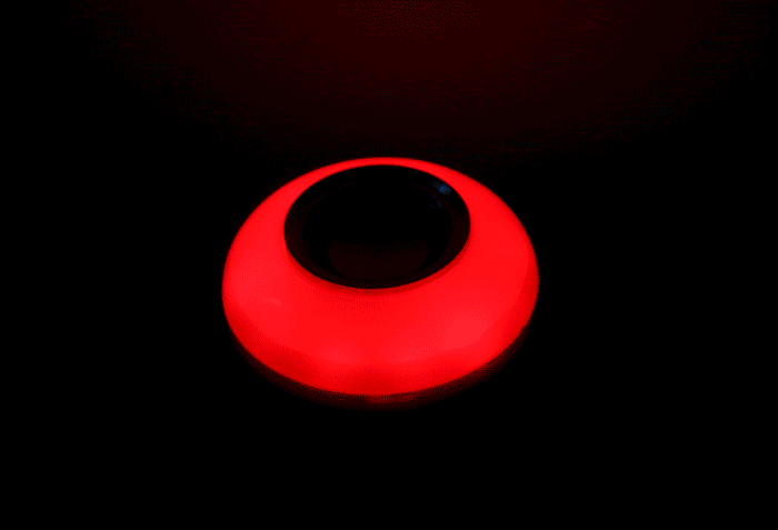 LED žárovka RGB s Bluetooth reproduktorem, E27, 7W
