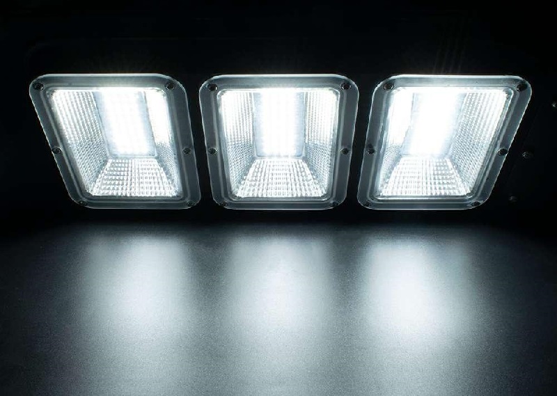 Solární lampa 90W s PIR čídlem pohybu