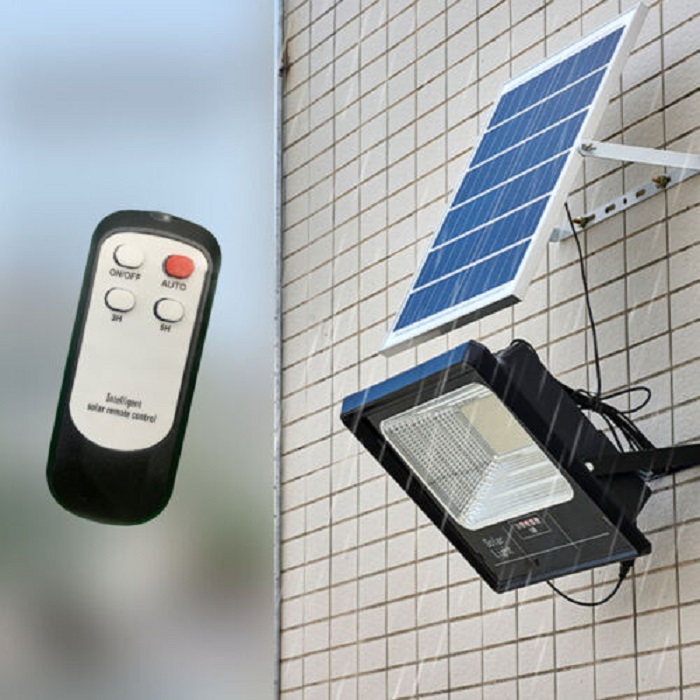 Solární reflektor 50W s dálkovým ovladačem
